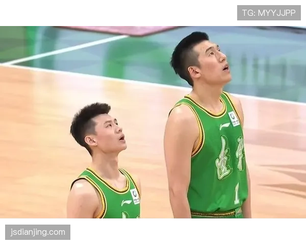 辽宁莫兰德总篮板数2736个 超越付豪升至历史第33位